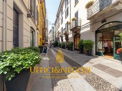 Negozio/Locale commerciale in Commerciale