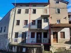 Casa Bi/Trifamiliare in Residenziale