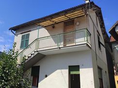 Casa Bi/Trifamiliare in Residenziale