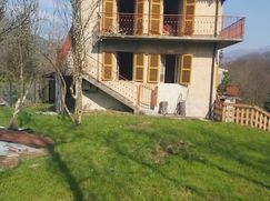 Casa Bi/Trifamiliare in Residenziale