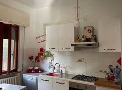 Casa Bi/Trifamiliare in Residenziale