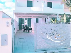Casa Bi/Trifamiliare in Residenziale