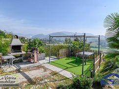 Casa Bi/Trifamiliare in Residenziale
