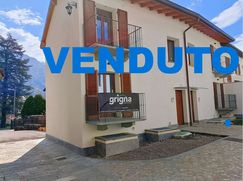 Casa Bi/Trifamiliare in Residenziale