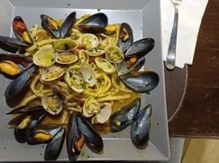 Negozio/Locale commerciale in Commerciale