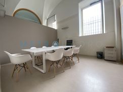 Ufficio in Commerciale