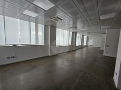 Negozio/Locale commerciale in Commerciale