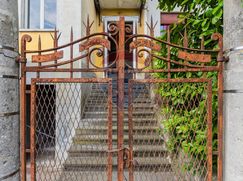 Casa Bi/Trifamiliare in Residenziale