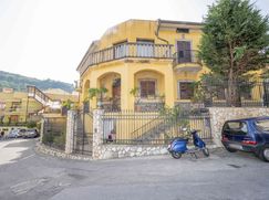 Villa in Residenziale