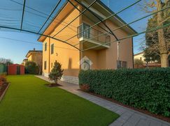Villa in Residenziale