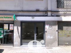 Negozio/Locale commerciale in Commerciale