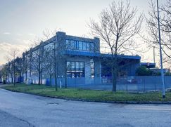 Capannone in Commerciale