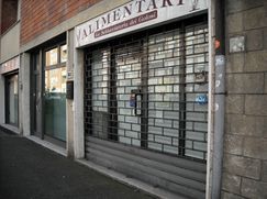 Negozio/Locale commerciale in Commerciale