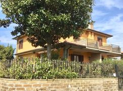 Villa in Residenziale