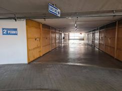 Box/posto auto in Residenziale