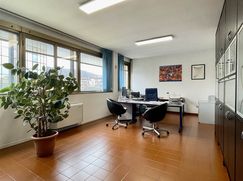 Ufficio in Commerciale
