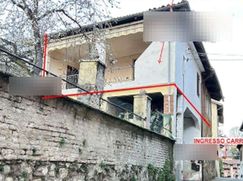 Casa Bi/Trifamiliare in Residenziale