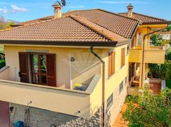 Villa in Residenziale