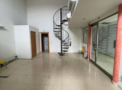 Ufficio in Commerciale
