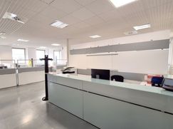 Ufficio in Commerciale