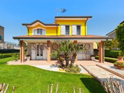 Villa in Residenziale