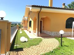 Casa indipendente in Residenziale