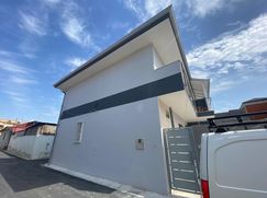 Casa Bi/Trifamiliare in Residenziale