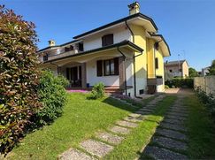 Villa in Residenziale