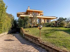 Villa in Residenziale
