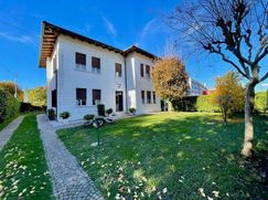 Villa in Residenziale