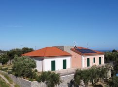Casa Bi/Trifamiliare in Residenziale