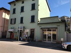 Negozio/Locale commerciale in Commerciale