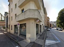 Negozio/Locale commerciale in Commerciale