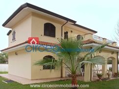 Villa in Residenziale