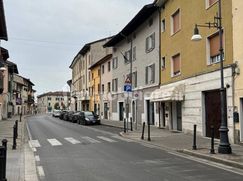 Negozio/Locale commerciale in Commerciale