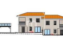 Casa Bi/Trifamiliare in Residenziale