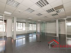 Ufficio in Commerciale