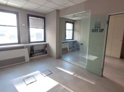 Ufficio in Commerciale