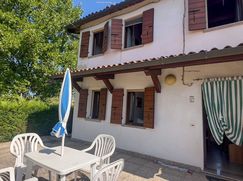 Casa Bi/Trifamiliare in Residenziale