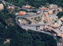 Casa Bi/Trifamiliare in Residenziale