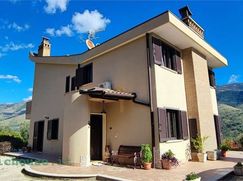 Villa in Residenziale