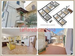Casa Bi/Trifamiliare in Residenziale