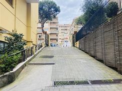 Negozio/Locale commerciale in Commerciale