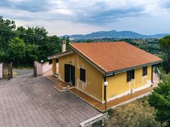 Villa in Residenziale
