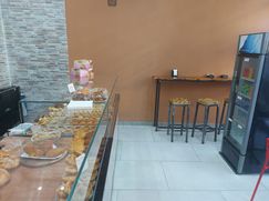 Attività/Licenza (con o senza mura) in Commerciale