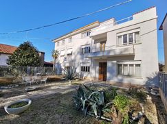 Casa Bi/Trifamiliare in Residenziale