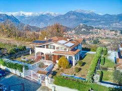 Villa in Residenziale