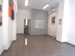 Negozio/Locale commerciale in Commerciale