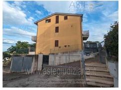 Box/posto auto in Residenziale
