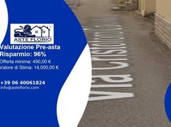 Box/posto auto in Residenziale